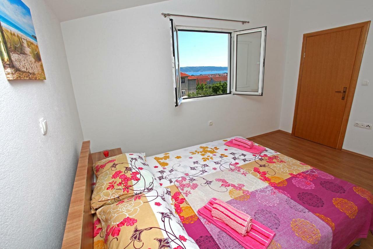 Apartments Ukic Kaštela Exterior foto
